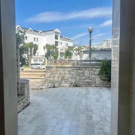 White Sidesea View Appartement
